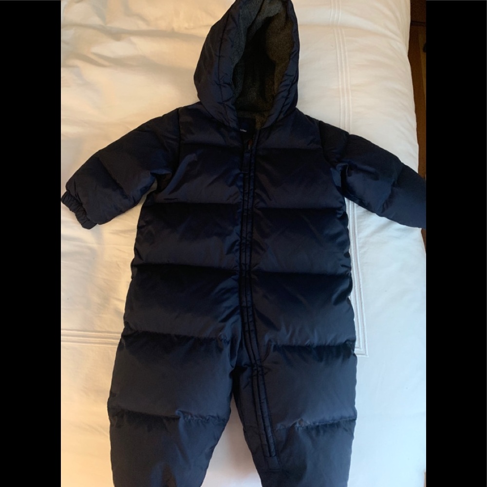 Gap Baby Navy puffer bunting 12-18 months